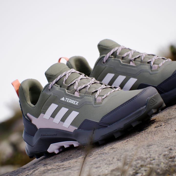 Adidas hiking schoenen online